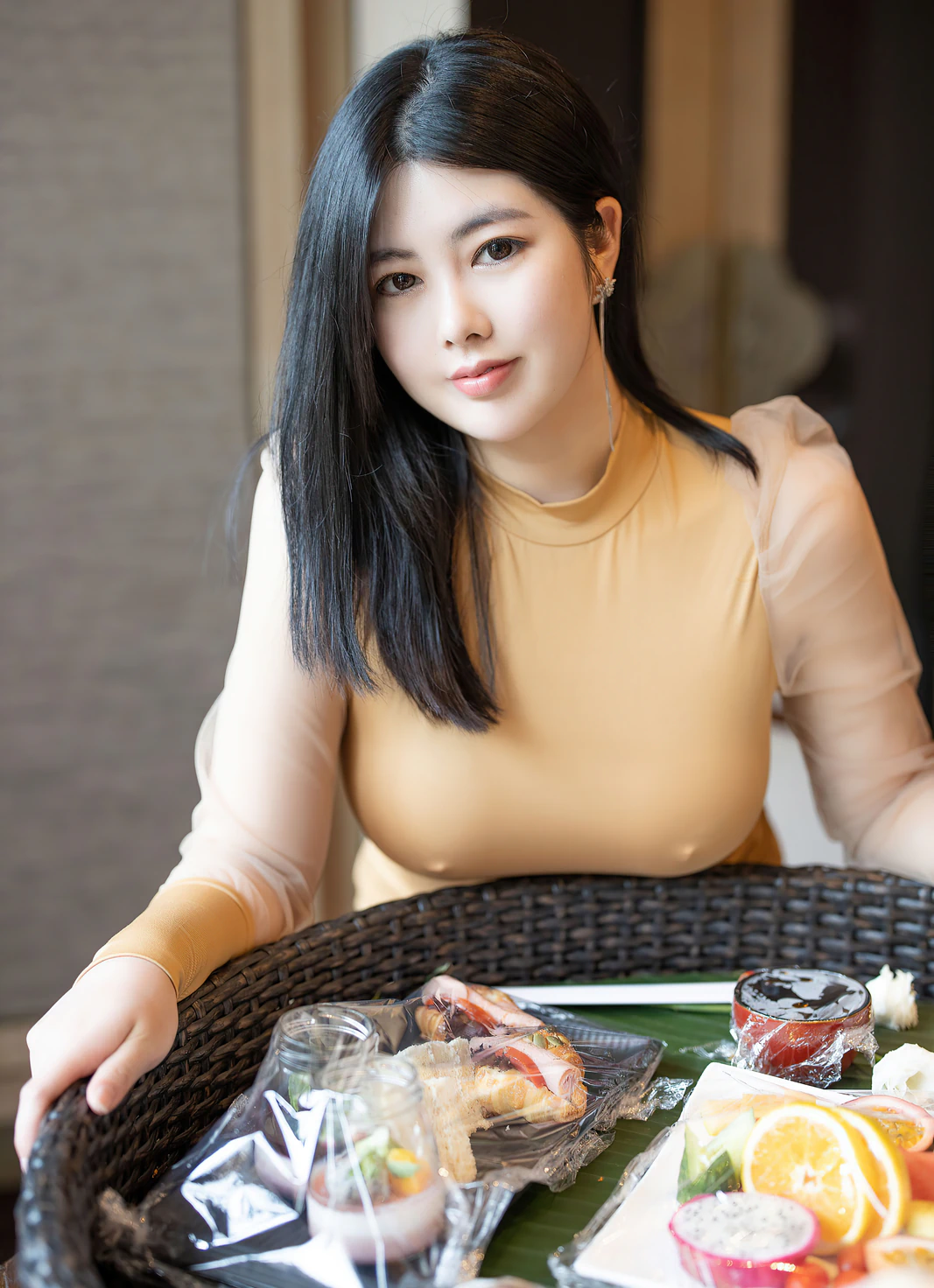 [YouMi尤蜜荟]-第528期娜露Selena写真